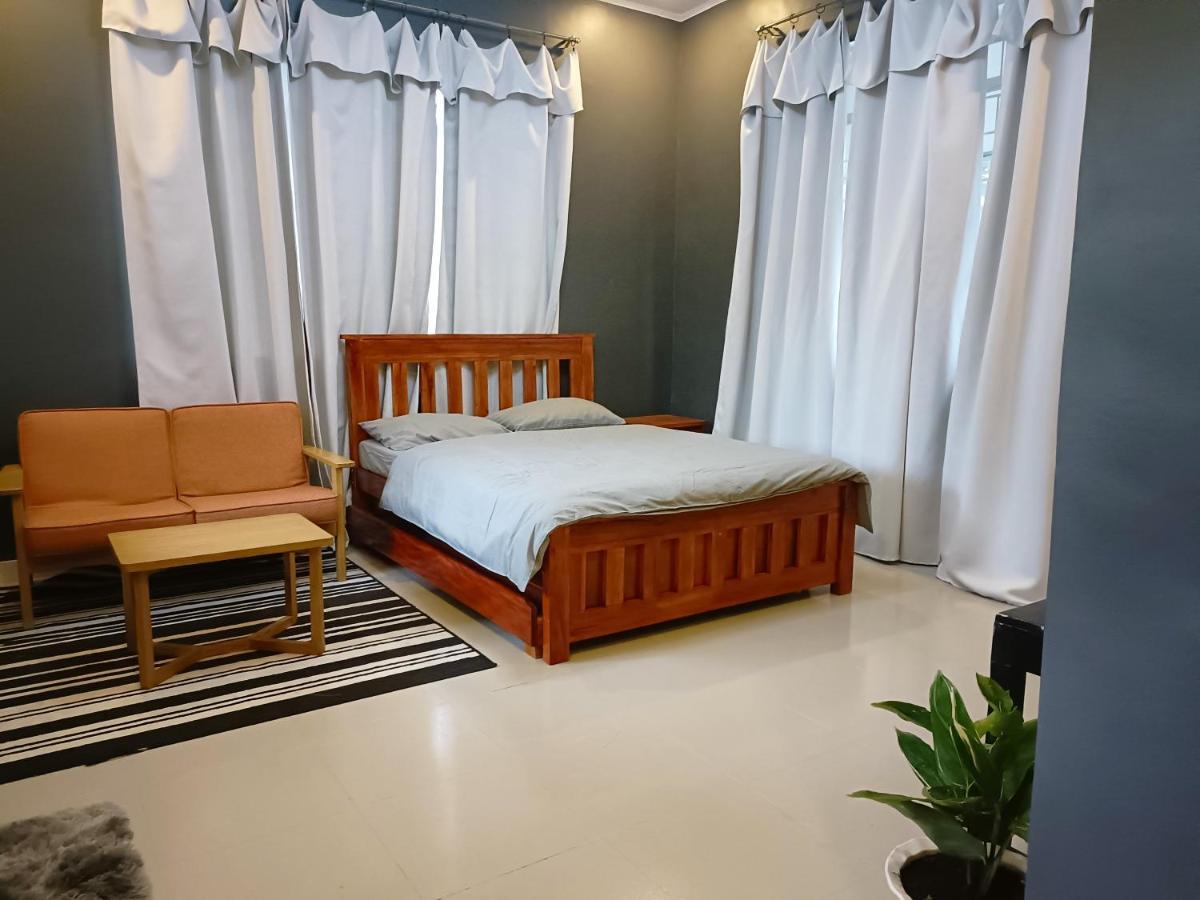 Balmano Place Bed and Breakfast Tagaytay City Buitenkant foto