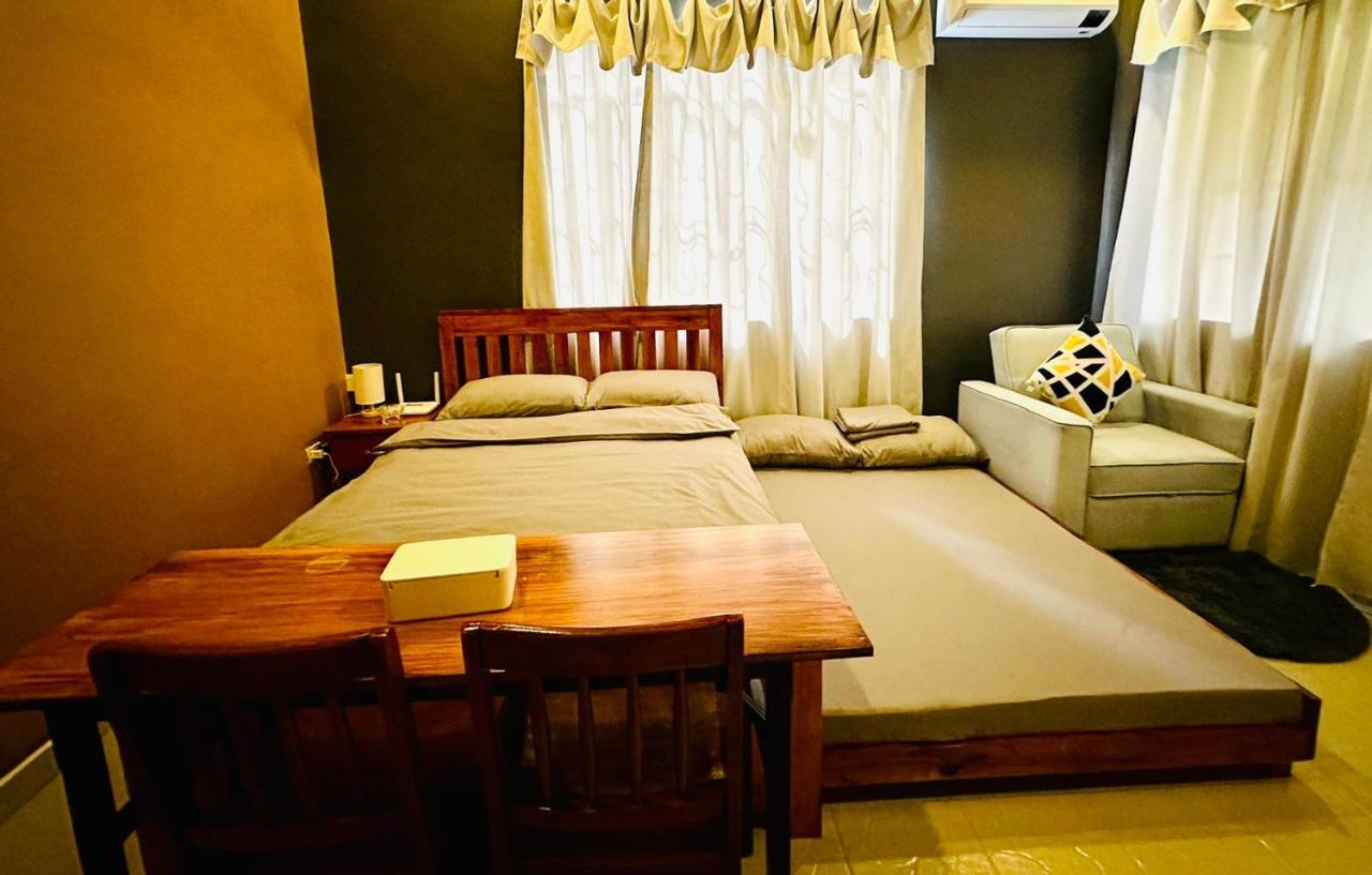 Balmano Place Bed and Breakfast Tagaytay City Buitenkant foto